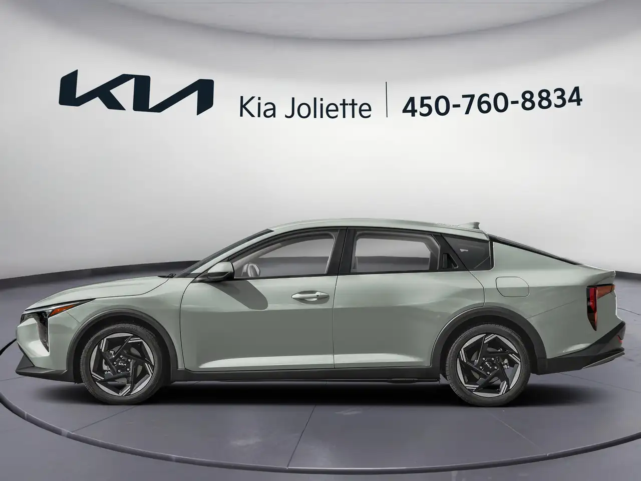 Kia K4 снимка Kia K4