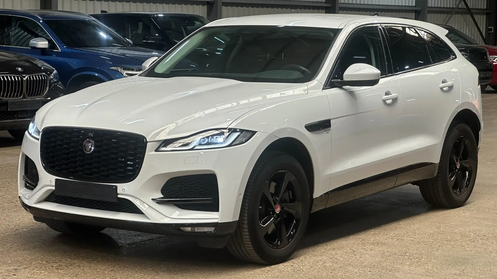 Jaguar F-Pace 2.0 D MHEV AWD D165 R-Dynamic SE Blanc - 1