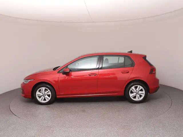 Volkswagen Golf view 8