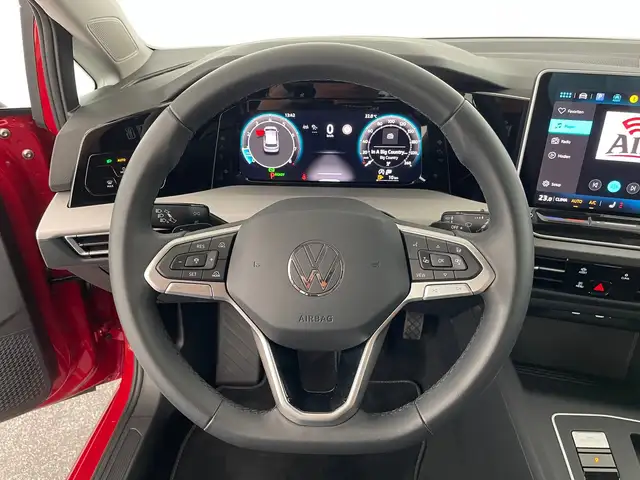 Volkswagen Golf view 14