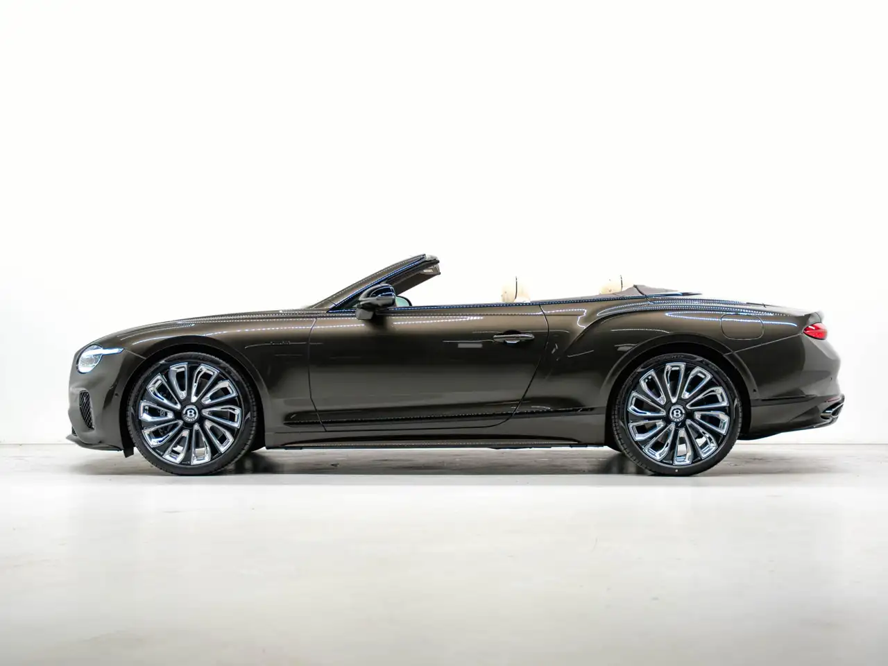 Bentley Continental GTC 2026