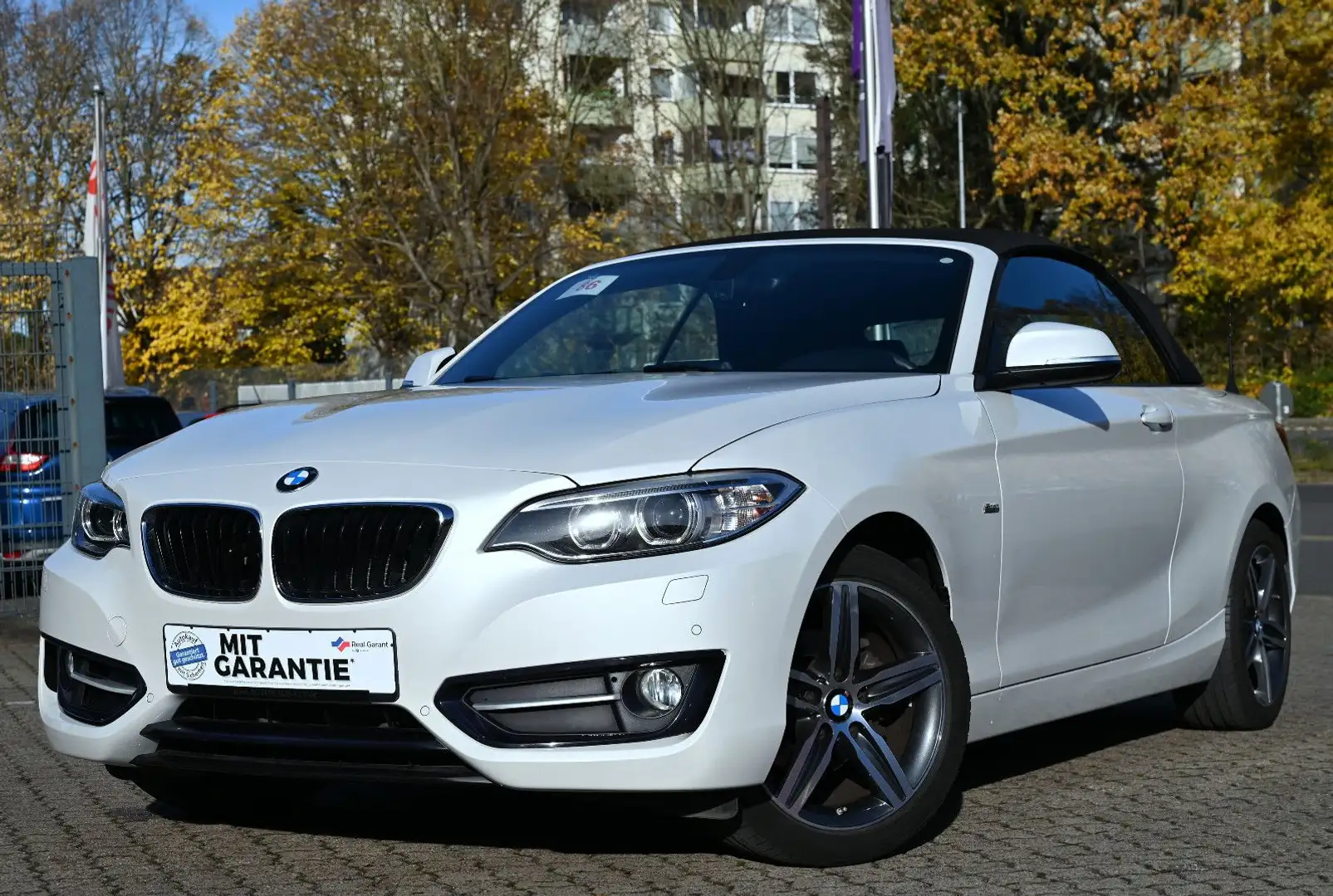 BMW 218 i Cabrio Sport Line Leder Bi-Xenon Navi PDC Blanco - 1