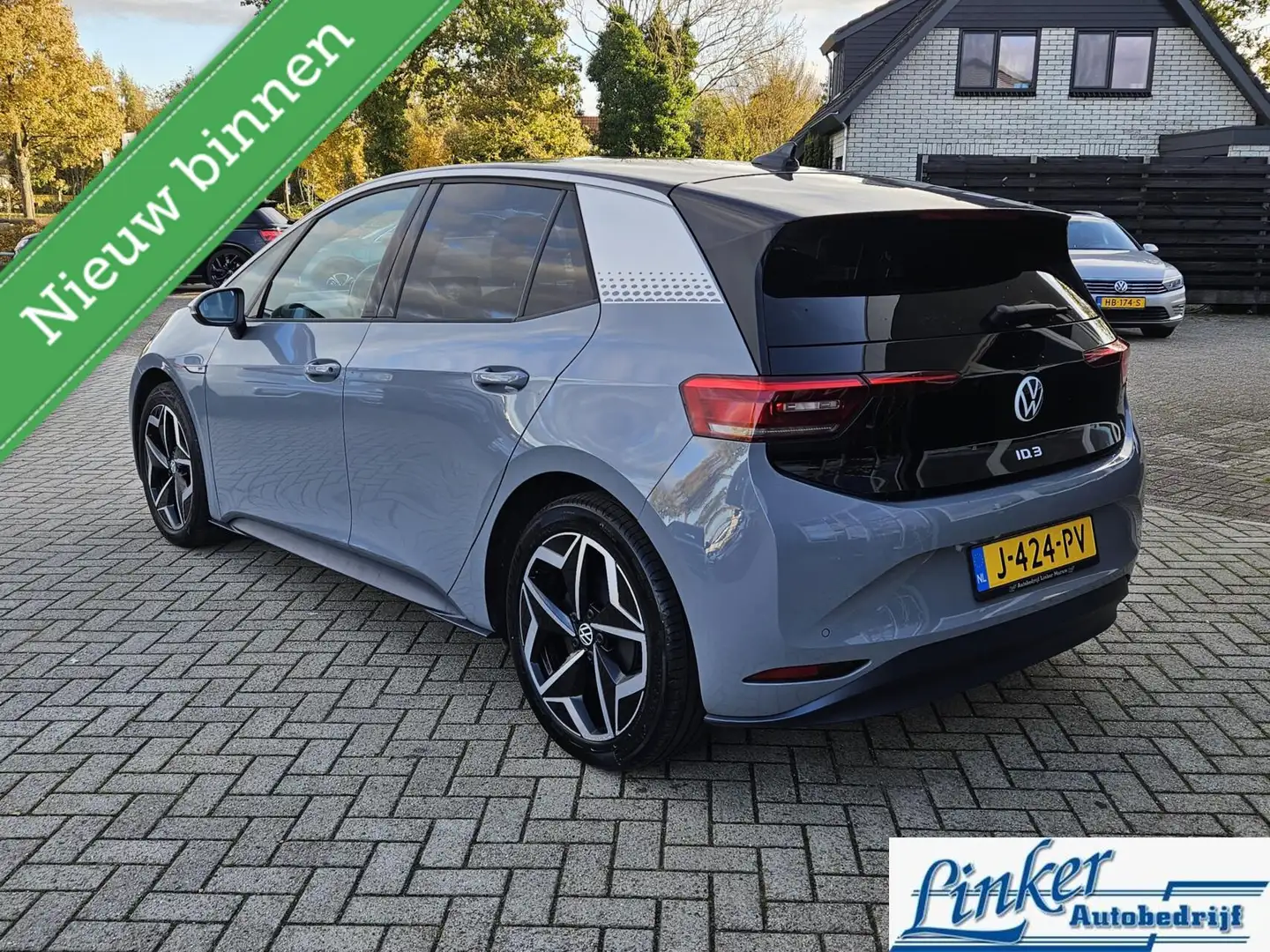 Volkswagen ID.3 First Plus 58 kWh CAMERA NL-AUTO RIJKLAAR Grijs - 2