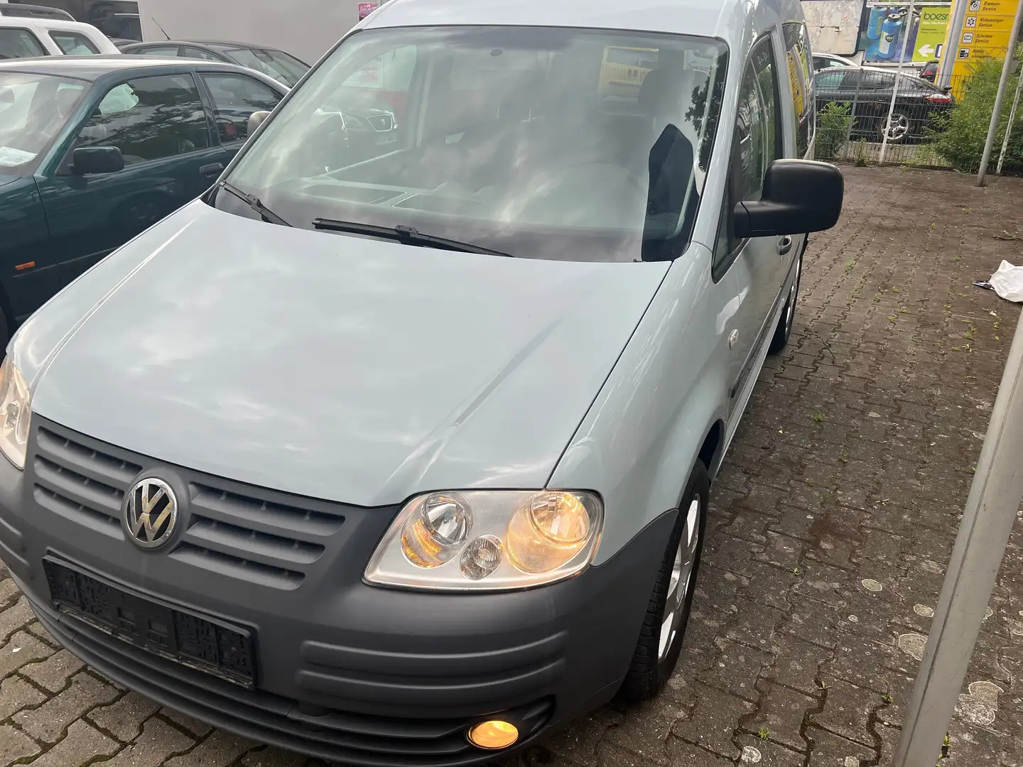 Volkswagen Caddy Kombi/Klima/AHK/2Sitzer/2Hand Grau - 2