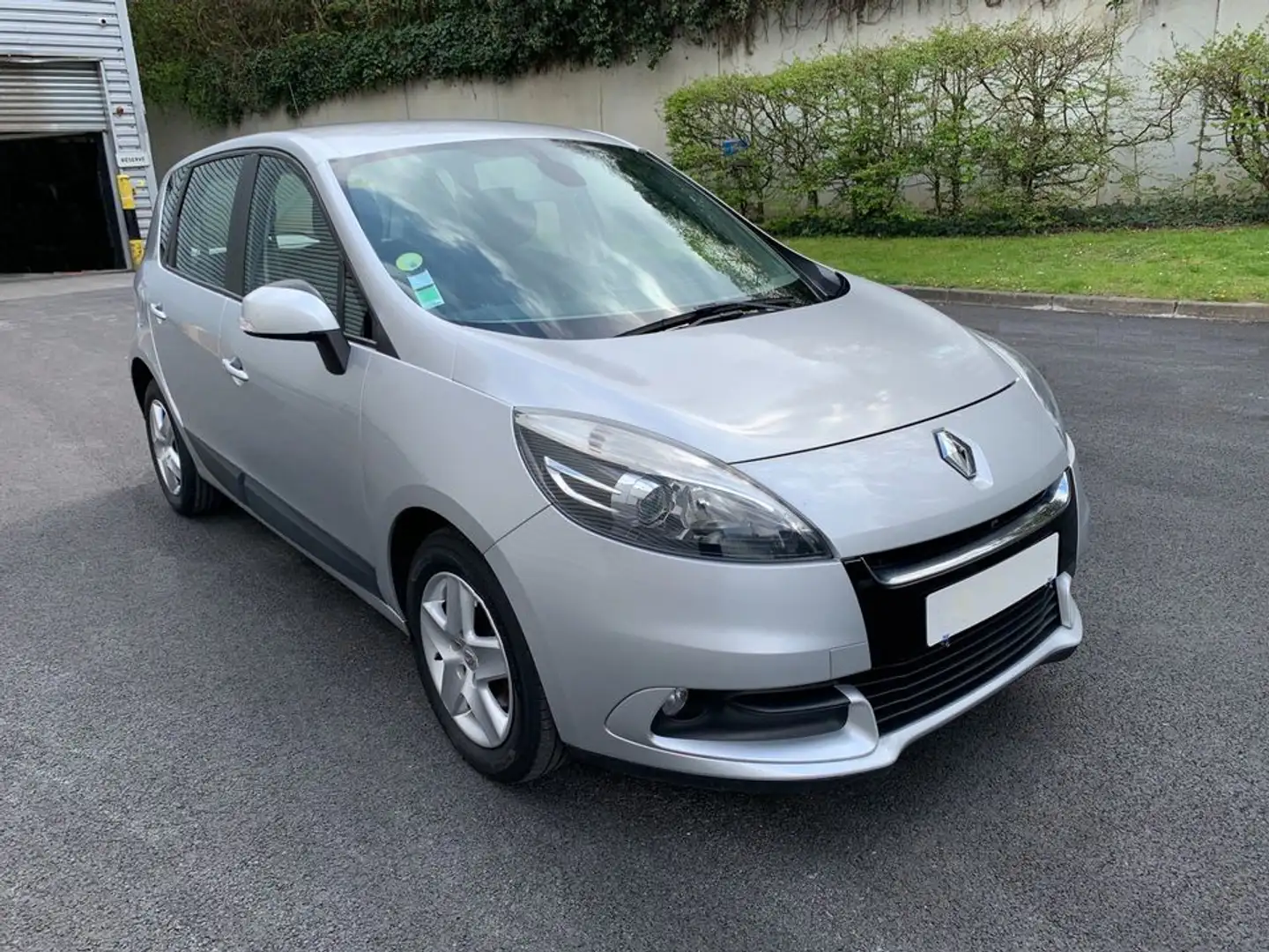 Renault Scenic Scenic III dCi 110 FAP eco2 Business Energy - 2