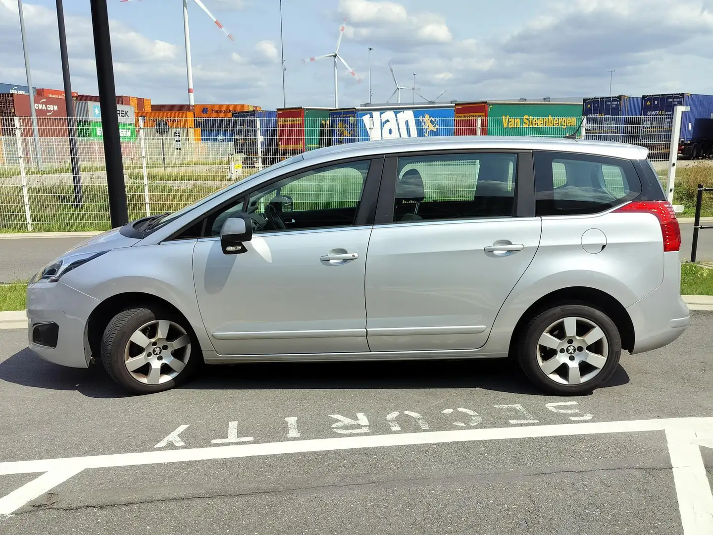 Peugeot 5008 5008 HDI 150 Active Zilver - 2