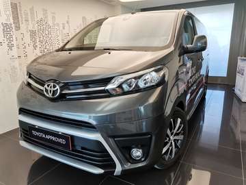 75 kWh M/T L1 D Executive - 8 posti
