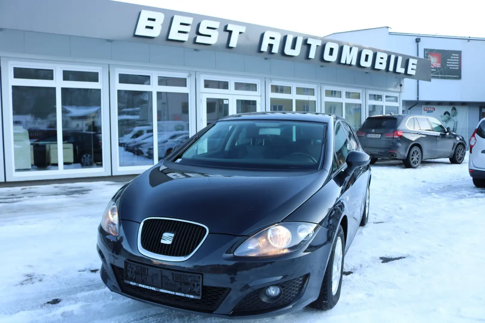 SEAT Leon Chili 1,6 TDI CR Schwarz - 1