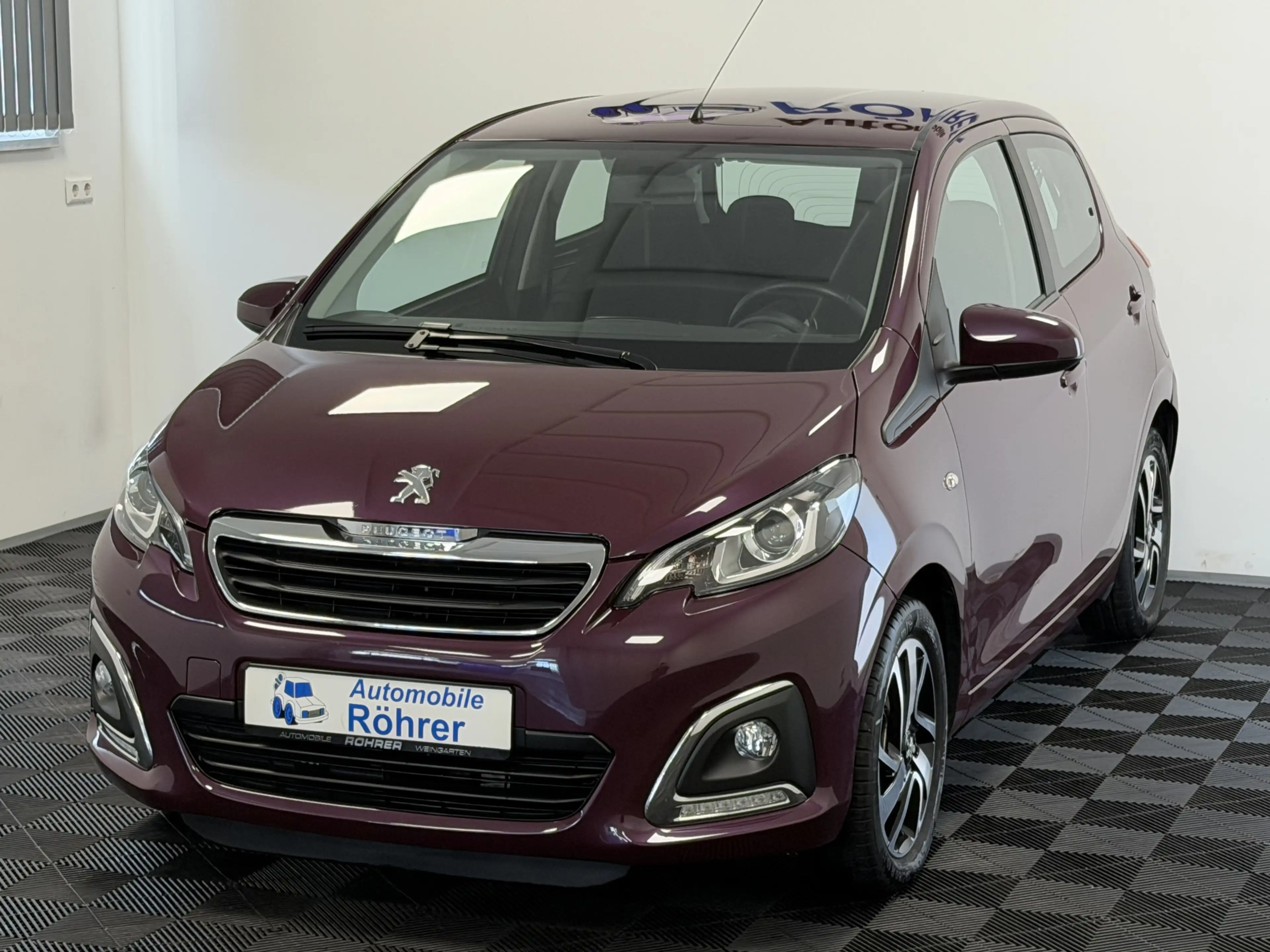Peugeot 108 1.2 VTI 82 Allure 5-türig Klima Bluetooth — photo 2