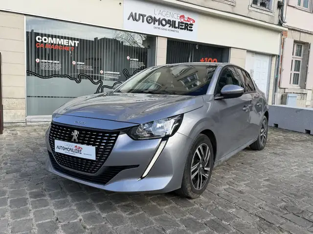 Peugeot e-208 1.2 PureTech 12V EAT8 S&S 130 cv Boîte auto