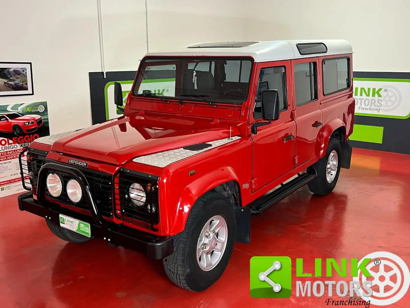 Land Rover Defender 110 2.5 Td5 cat S.W. Rosso - 1