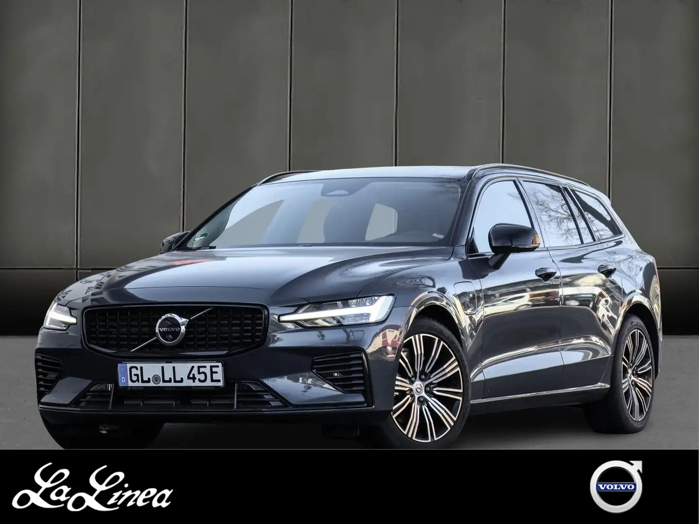 Volvo V60 Kombi T6 Plus Dark Recharge Plug-In Hybrid AWD Azul - 1