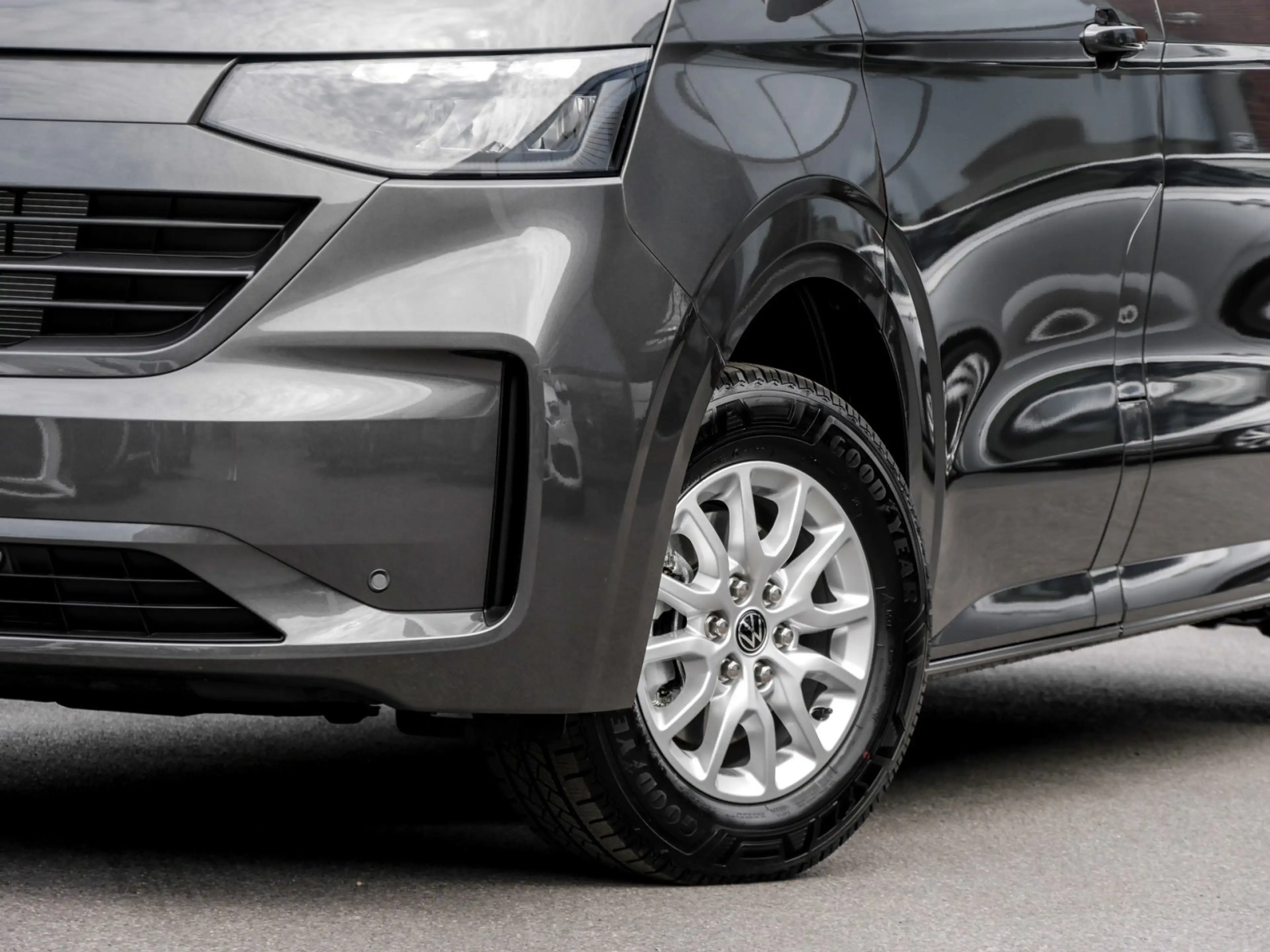Volkswagen Transporter Kasten Plus 2.0 TDI AHK AreaView ACC — photo 5