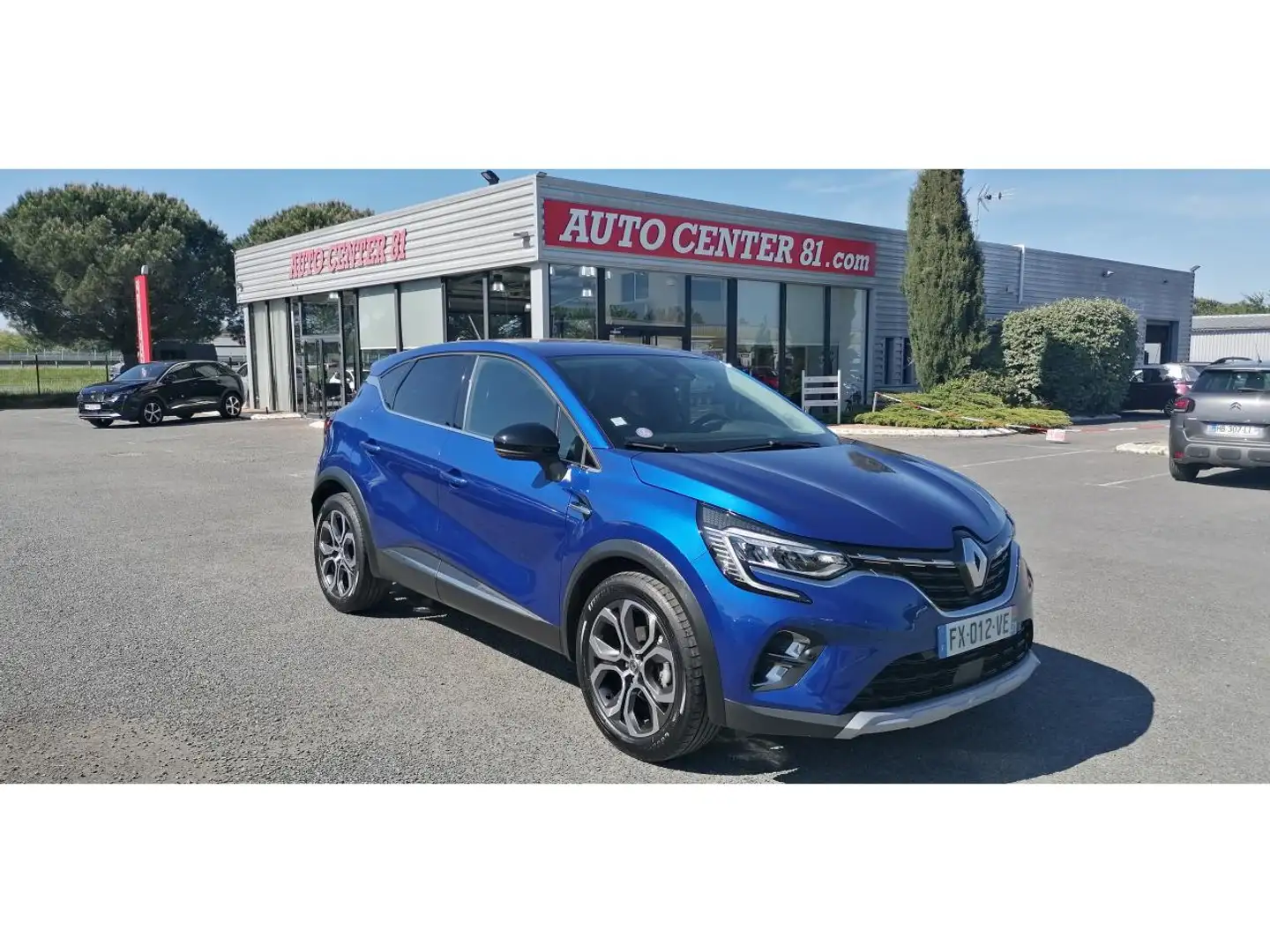 Renault Captur 1.3 TCe 130 EDC Intens +ATTELAGE Bleu - 1