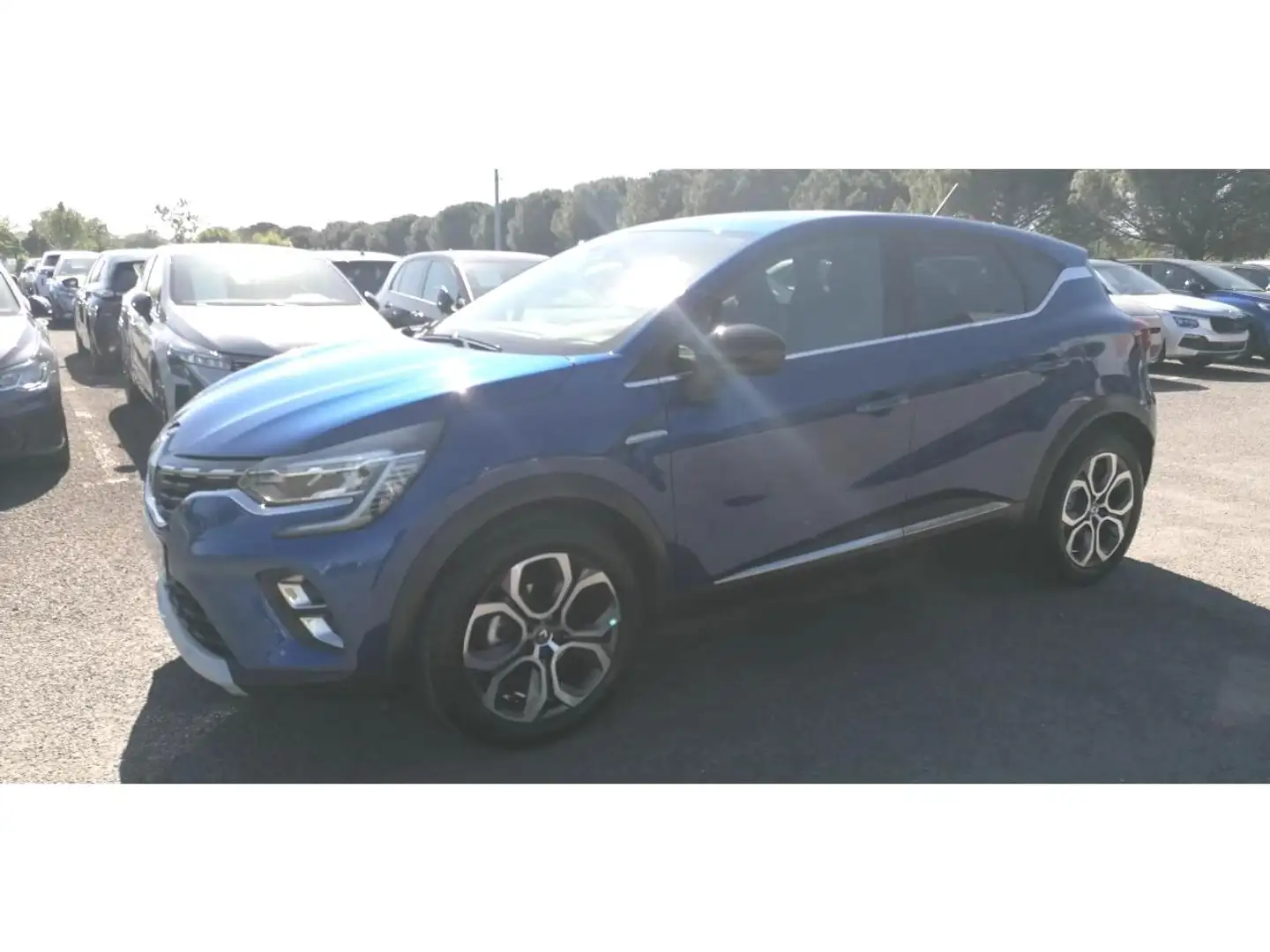 Renault Captur 1.3 TCe 130 EDC Intens +ATTELAGE Bleu - 2
