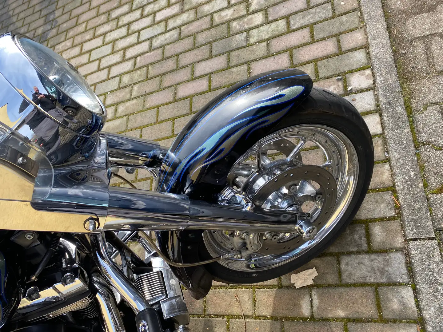 Harley-Davidson CVO Limited Roadking Blue - 2