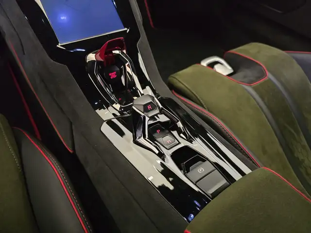 Lamborghini Sterrato view 12