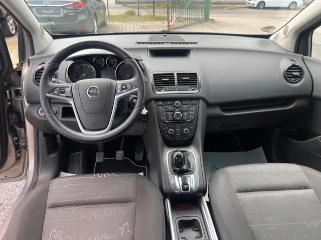 Opel Meriva view 9
