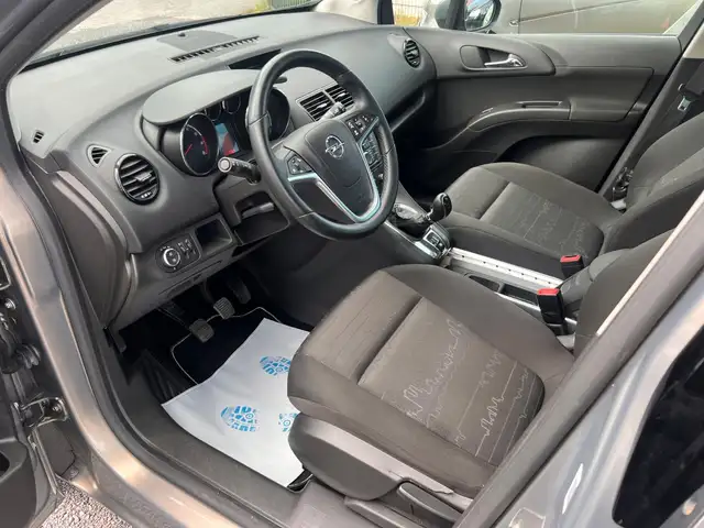 Opel Meriva view 8