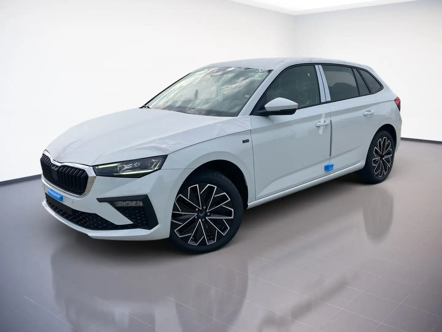 Skoda Scala Tour 1.5TSI LED.DSG.PANO.LaneA.AHK-VORB.PDC.AMBIEN Wit - 2