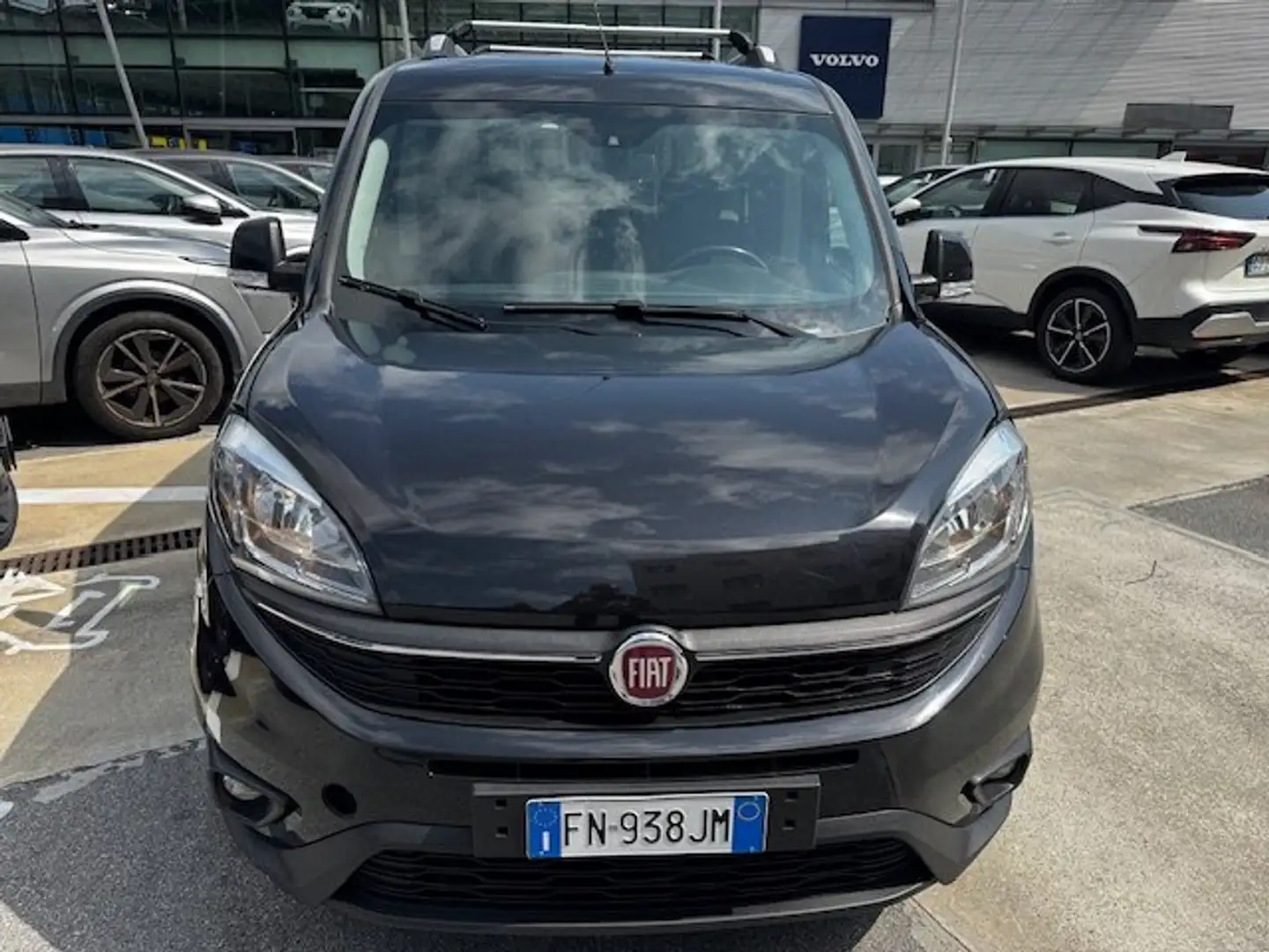 Fiat Doblo 1.4 tjt 16v Lounge 120cv my18 GPL Noir - 2