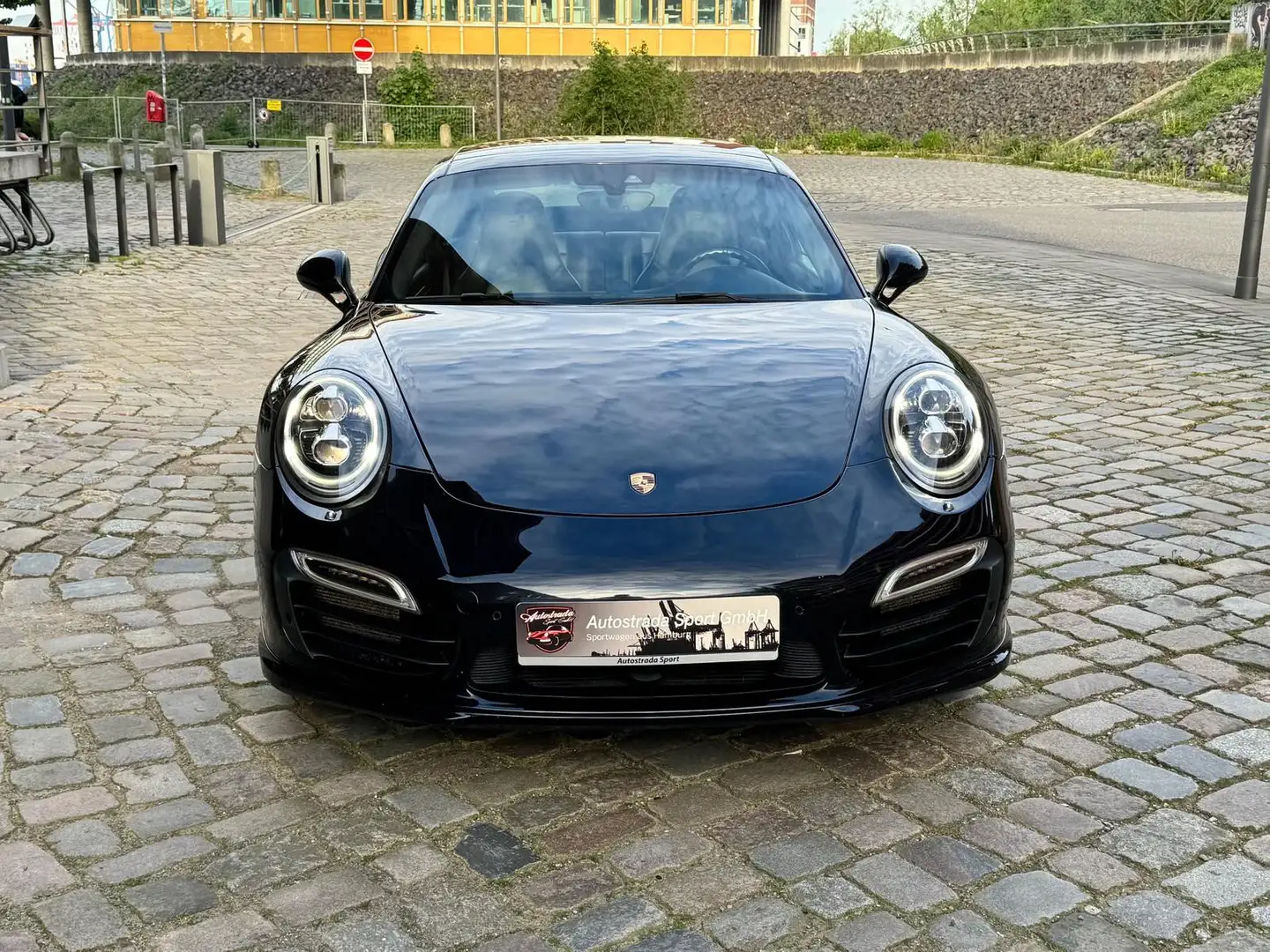Porsche 991 Turbo S Coupe (Tempomat) mit Abstandsregelung Fekete - 2
