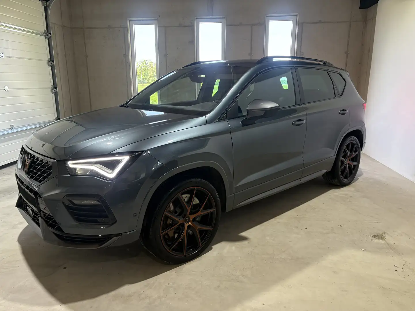 CUPRA Ateca 4Drive*Top*Brembo*Erstbesitz*Facelift+Supersport* Grau - 1