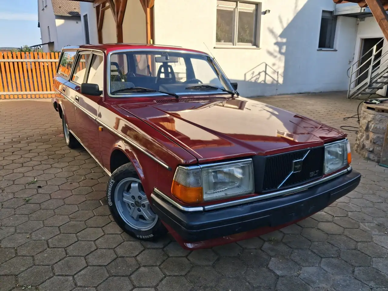 Volvo 245 GLT, foto 2