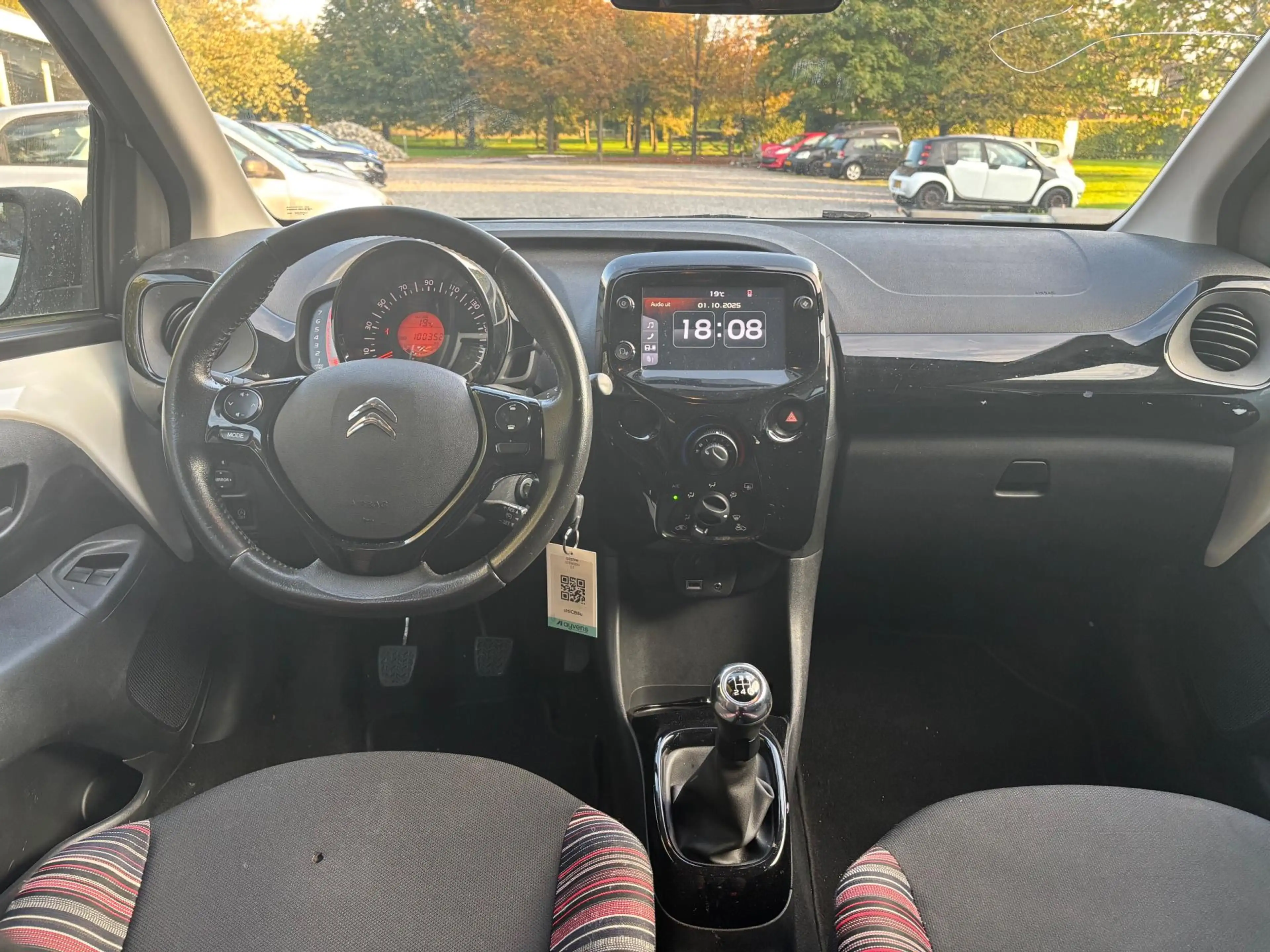 Citroen C1 1.0 VTi Airscape Feel — photo 8