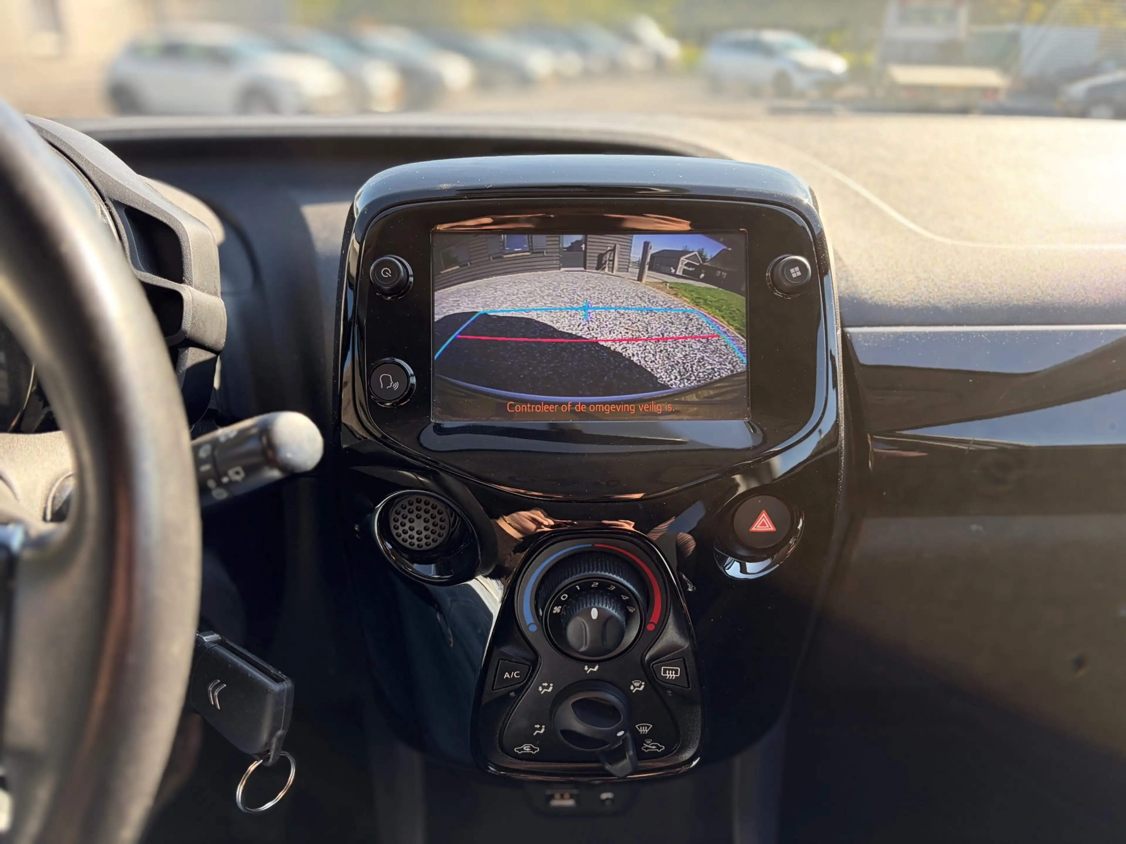 Citroen C1 1.0 VTi Airscape Feel — photo 10