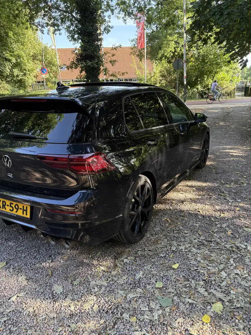 Volkswagen Golf VW Golf 8 R 320PK AKRA FULL OPTION Zwart - 1