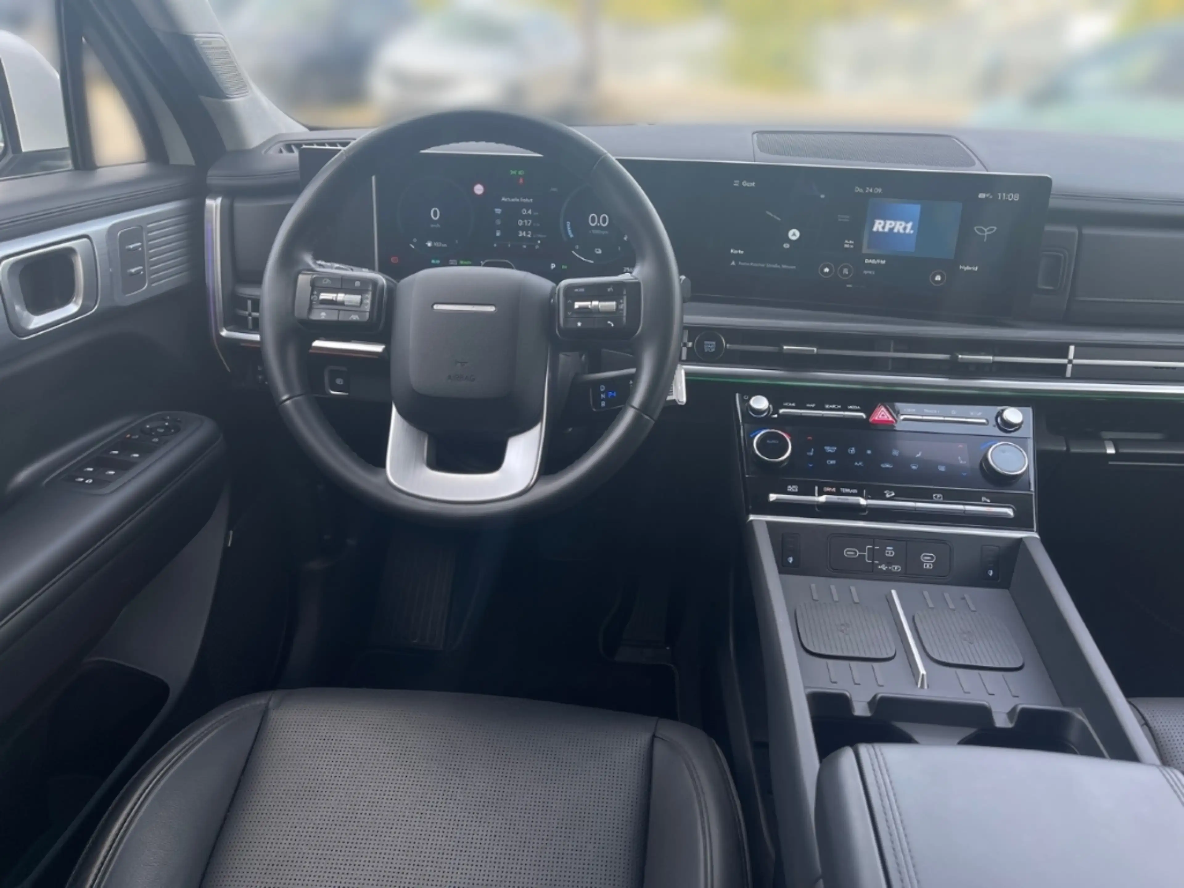 Hyundai SANTA FE 1.6 HEV 4WD Signature, Bose Soundsystem — photo 11