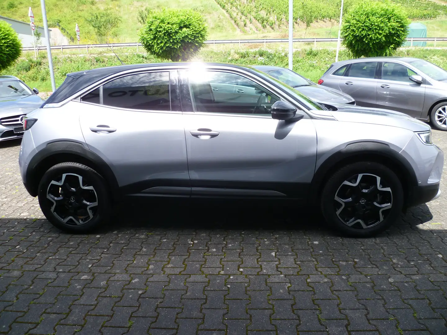 Opel Mokka Ultimate 1.2 Turbo Euro6dVollausstattung Voll-LED Grau - 2