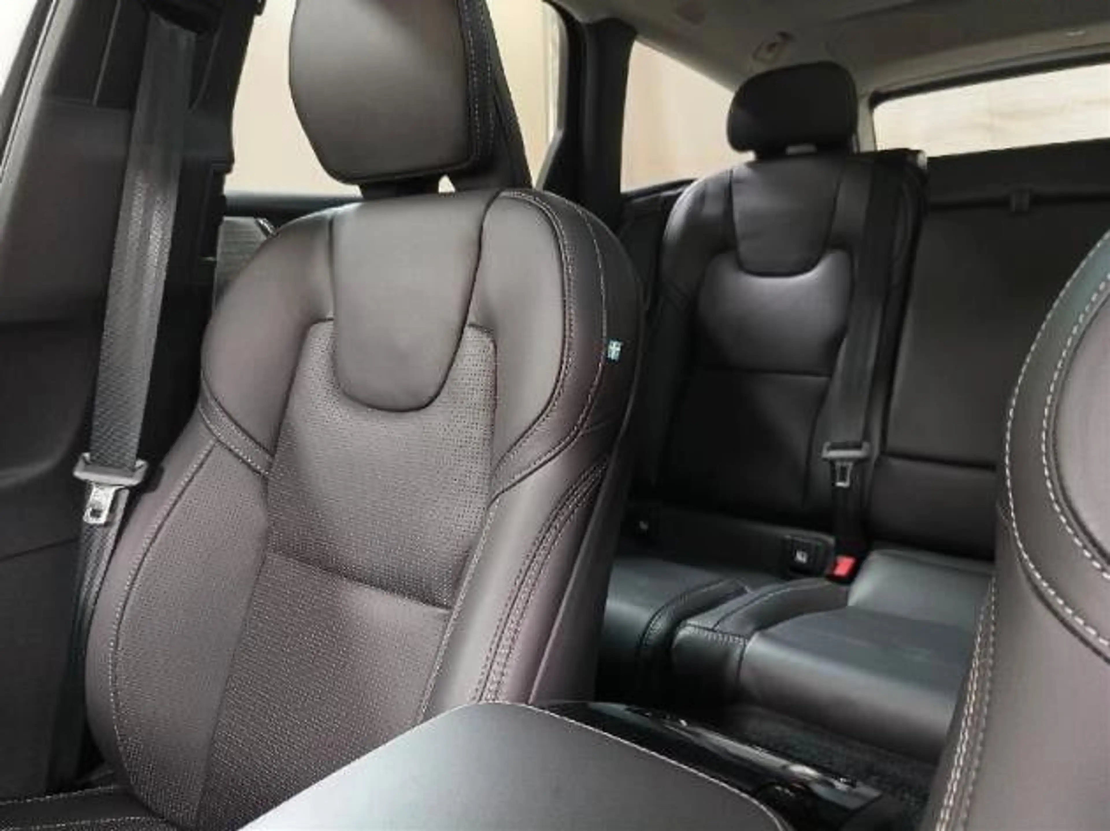 Volvo V90 T8 Ultra Dark Plug-In Hybrid AWD*VOLL — photo 8