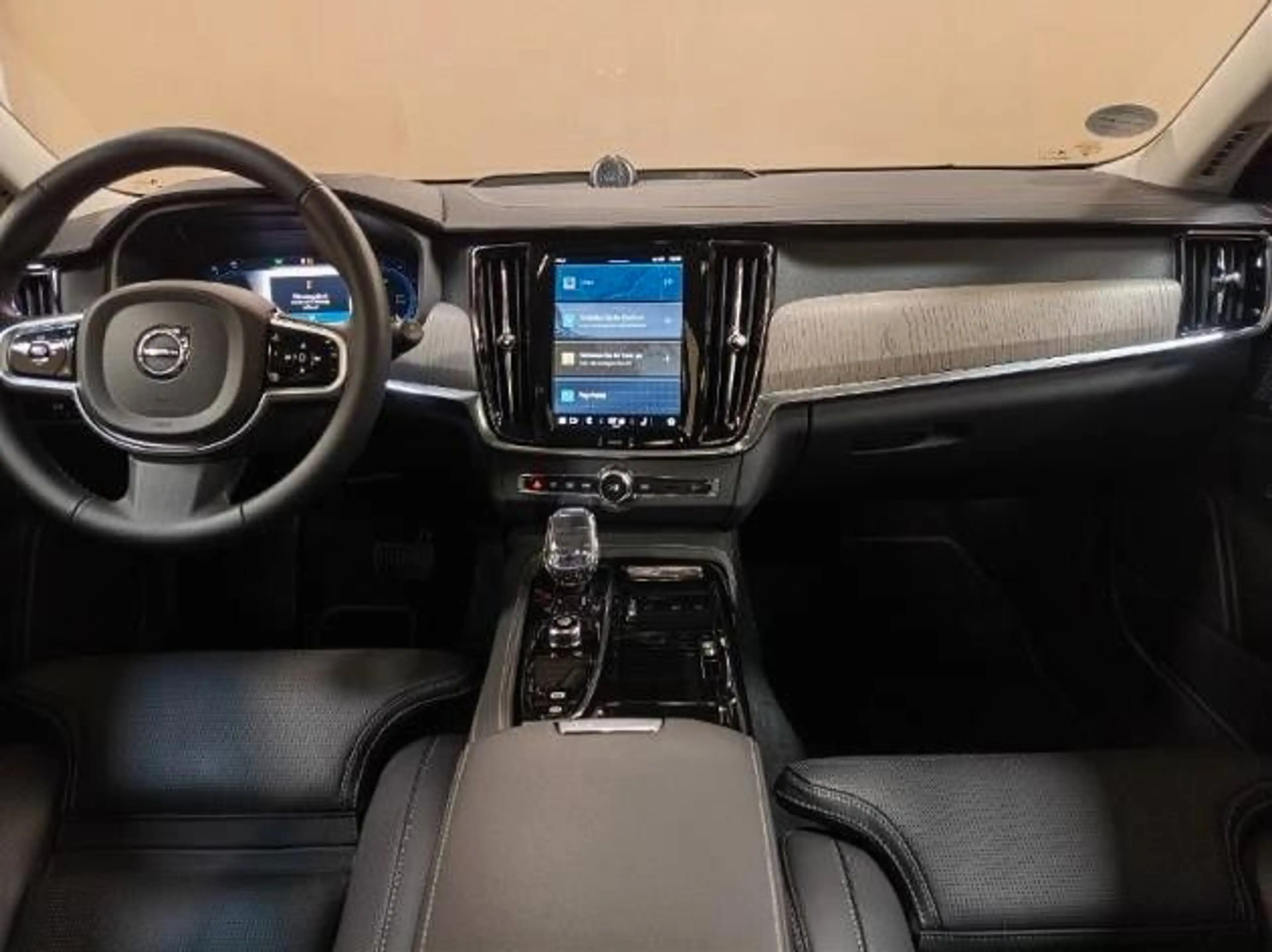 Volvo V90 T8 Ultra Dark Plug-In Hybrid AWD*VOLL — photo 14