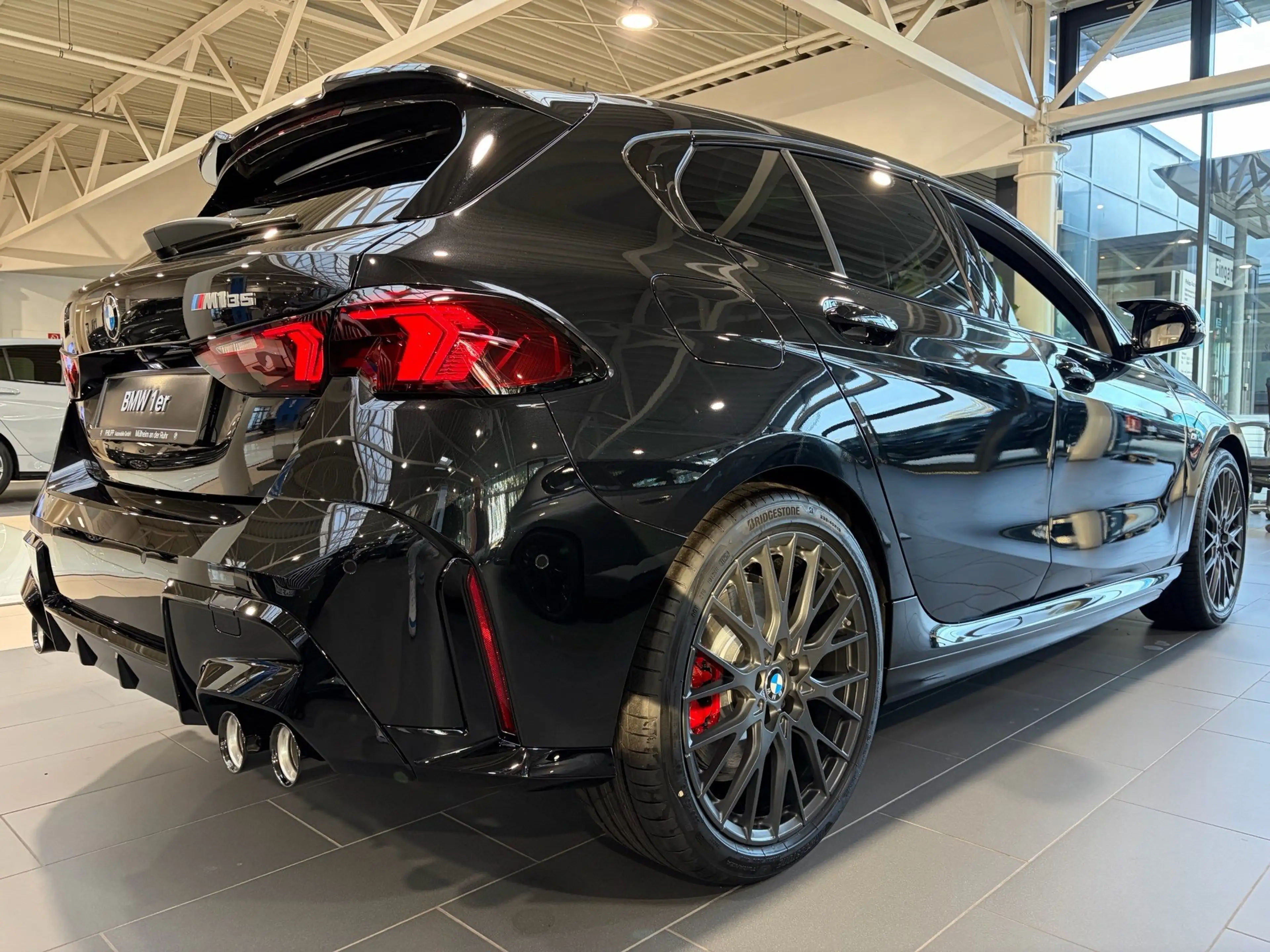 BMW 135 M135 xDrive M SporPro 19" Pano 360° Driving+ h&k — photo 3