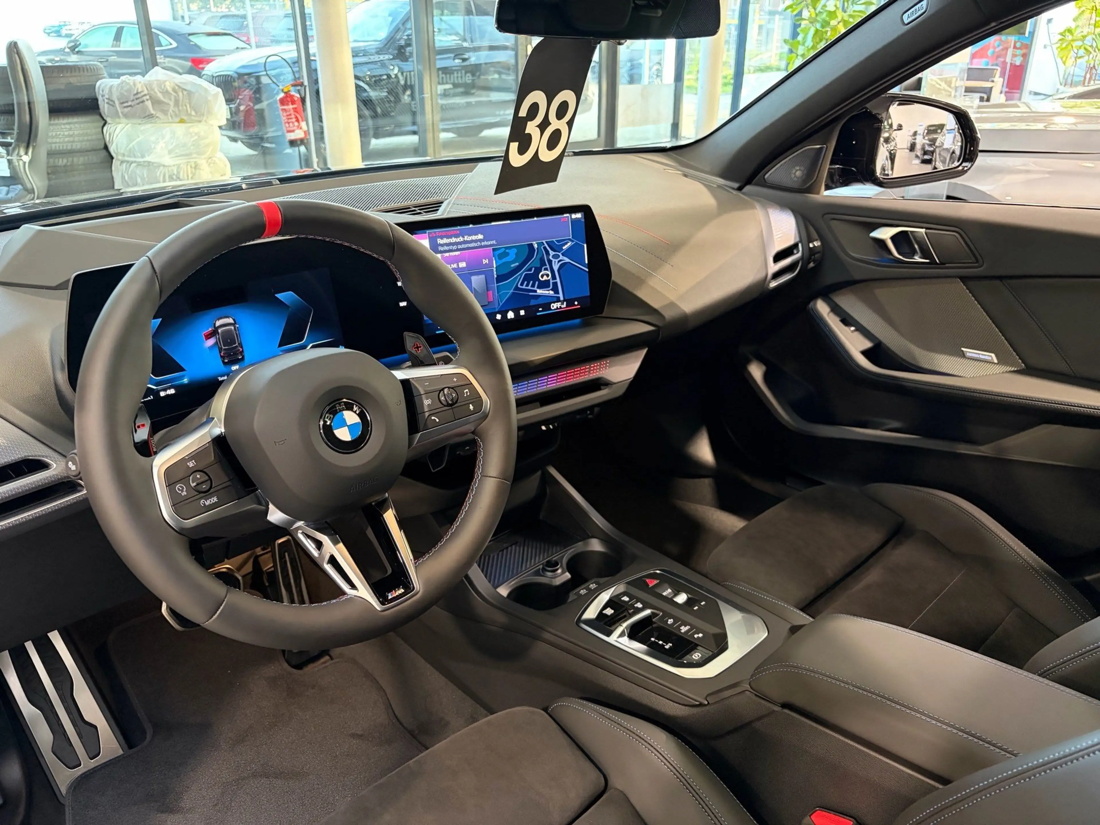 BMW 135 M135 xDrive M SporPro 19" Pano 360° Driving+ h&k — photo 4