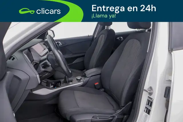 BMW 1 Series view 14