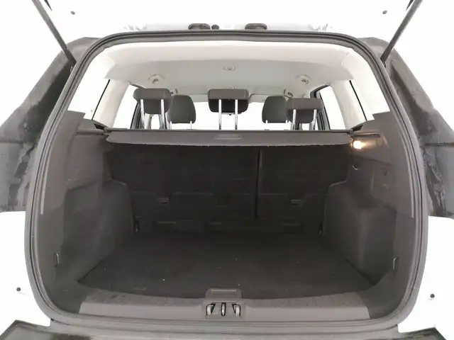 Ford Kuga view 10