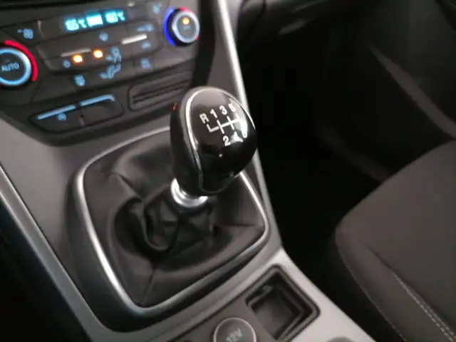 Ford Kuga view 13