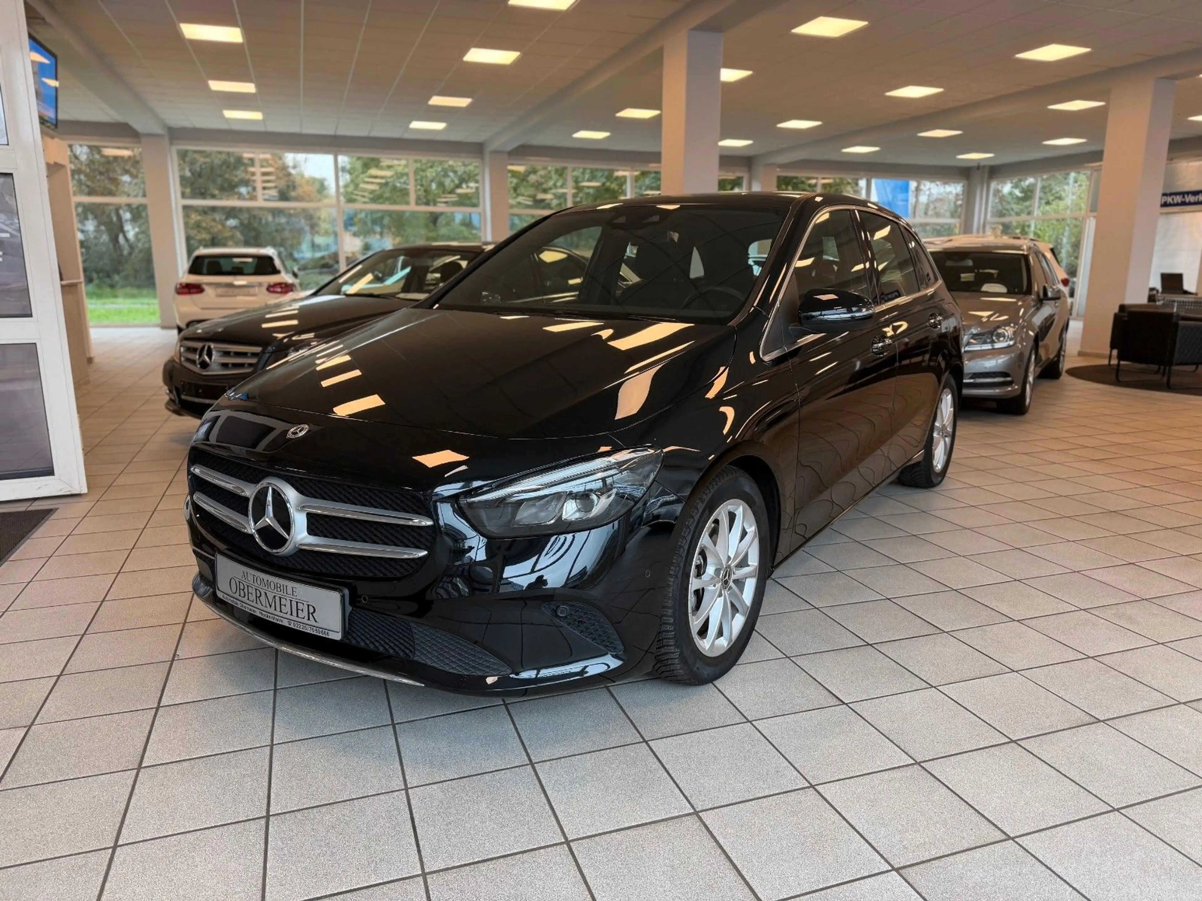 Mercedes-Benz B 200 Prog. 7G-DCT Pano-SHD AHK LED SHZ CarPlay — photo 3