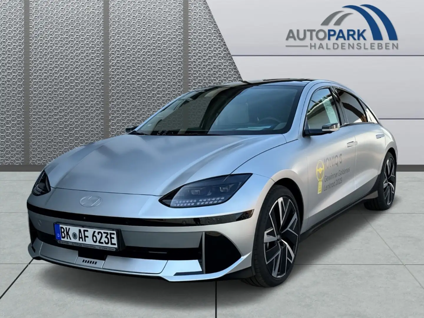 Hyundai IONIQ 6 UNIQ 4WD 77.4KWH digi Außenspiegel 20LM Gold - 1