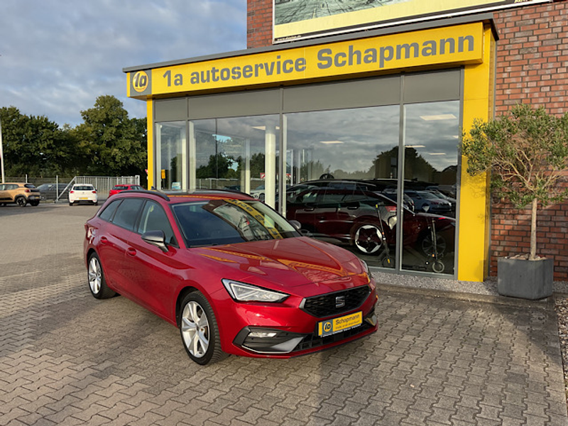 SEAT Leon Leon Sportstourer 2.0 TDI DSG FR *AHK*PANO*LED*