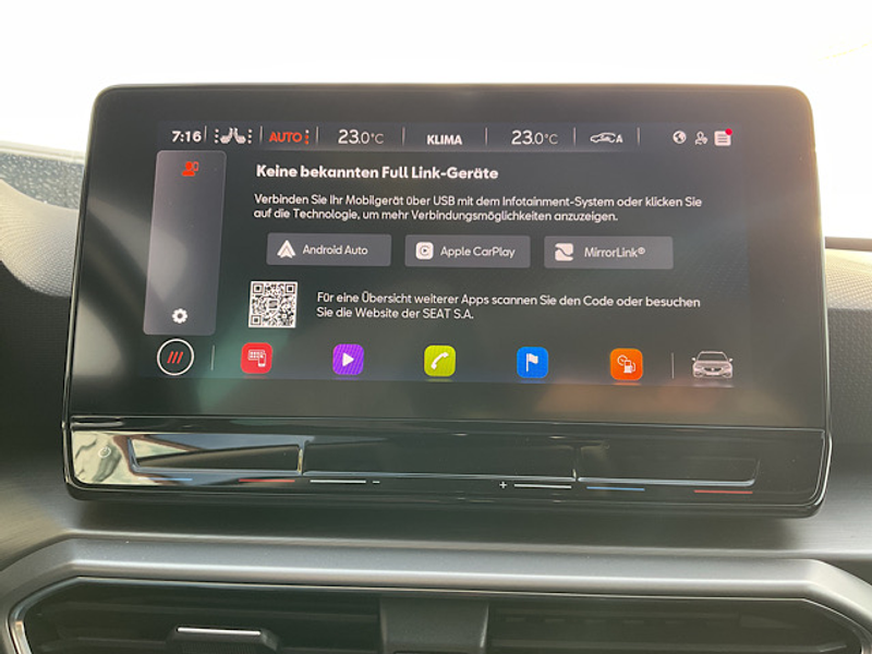 SEAT Leon Leon Sportstourer 2.0 TDI DSG FR *AHK*PANO*LED* — photo 14