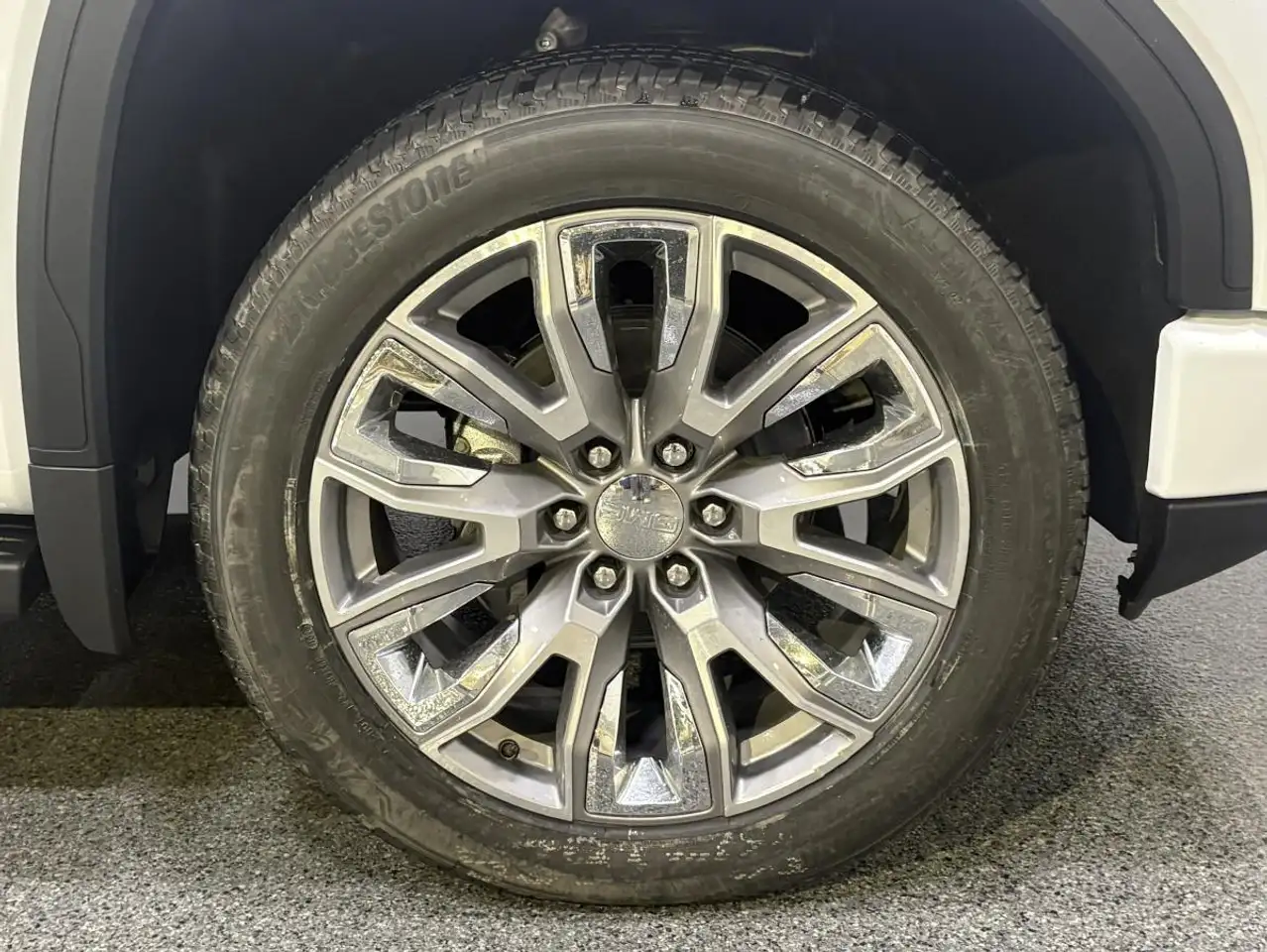 GMC Sierra 1500 снимка GMC Sierra 1500