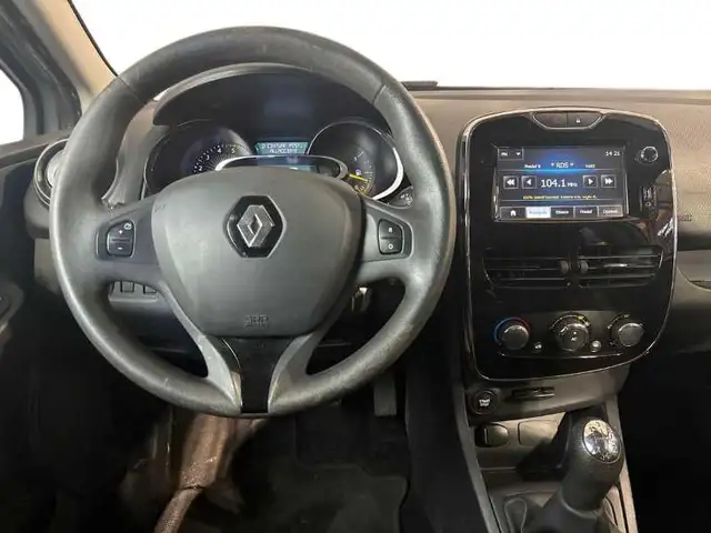Renault Clio view 14