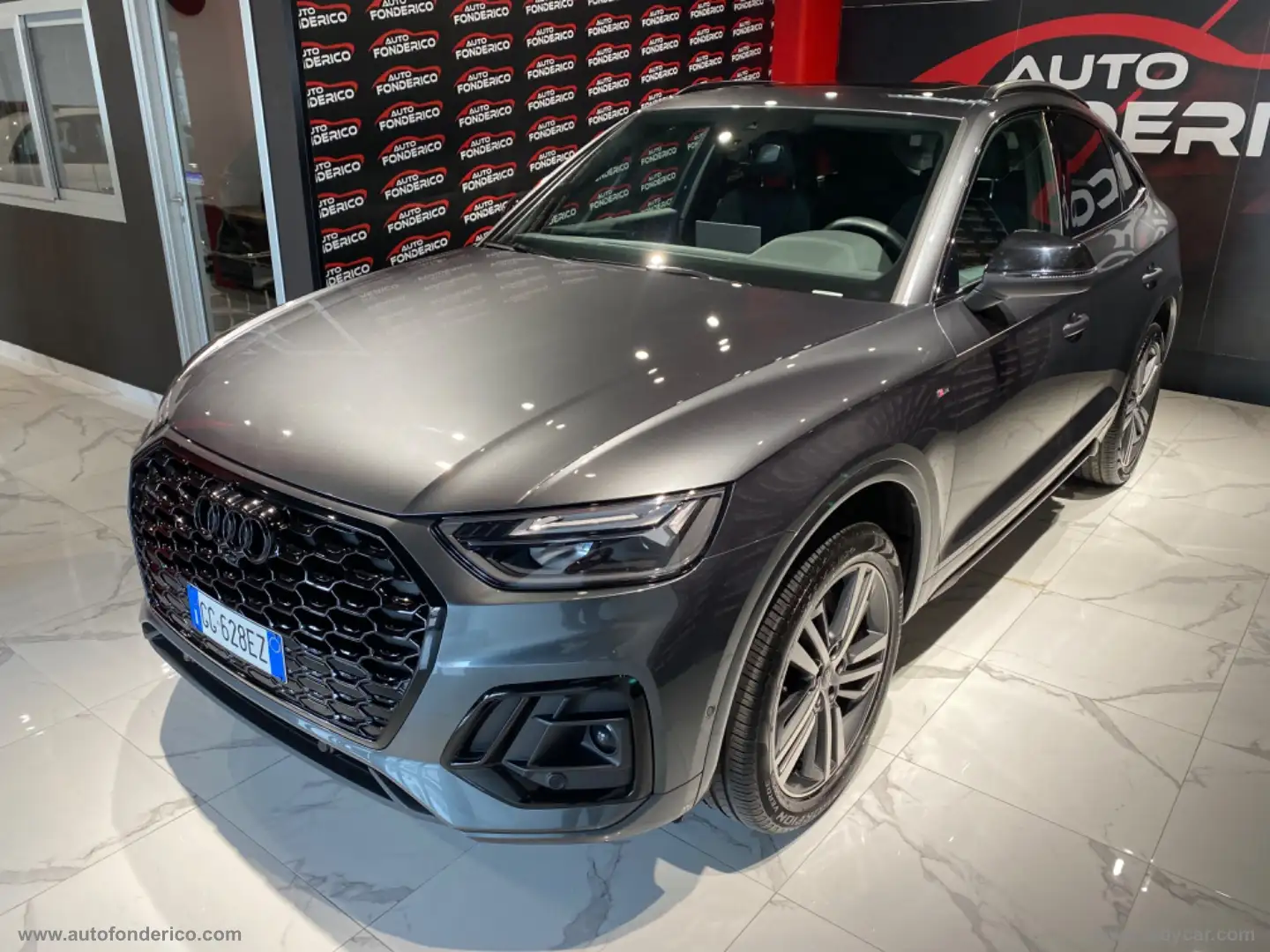 Audi Q5 SPORTBACK SPB 40 TDI quattro S line plus Grigio - 2