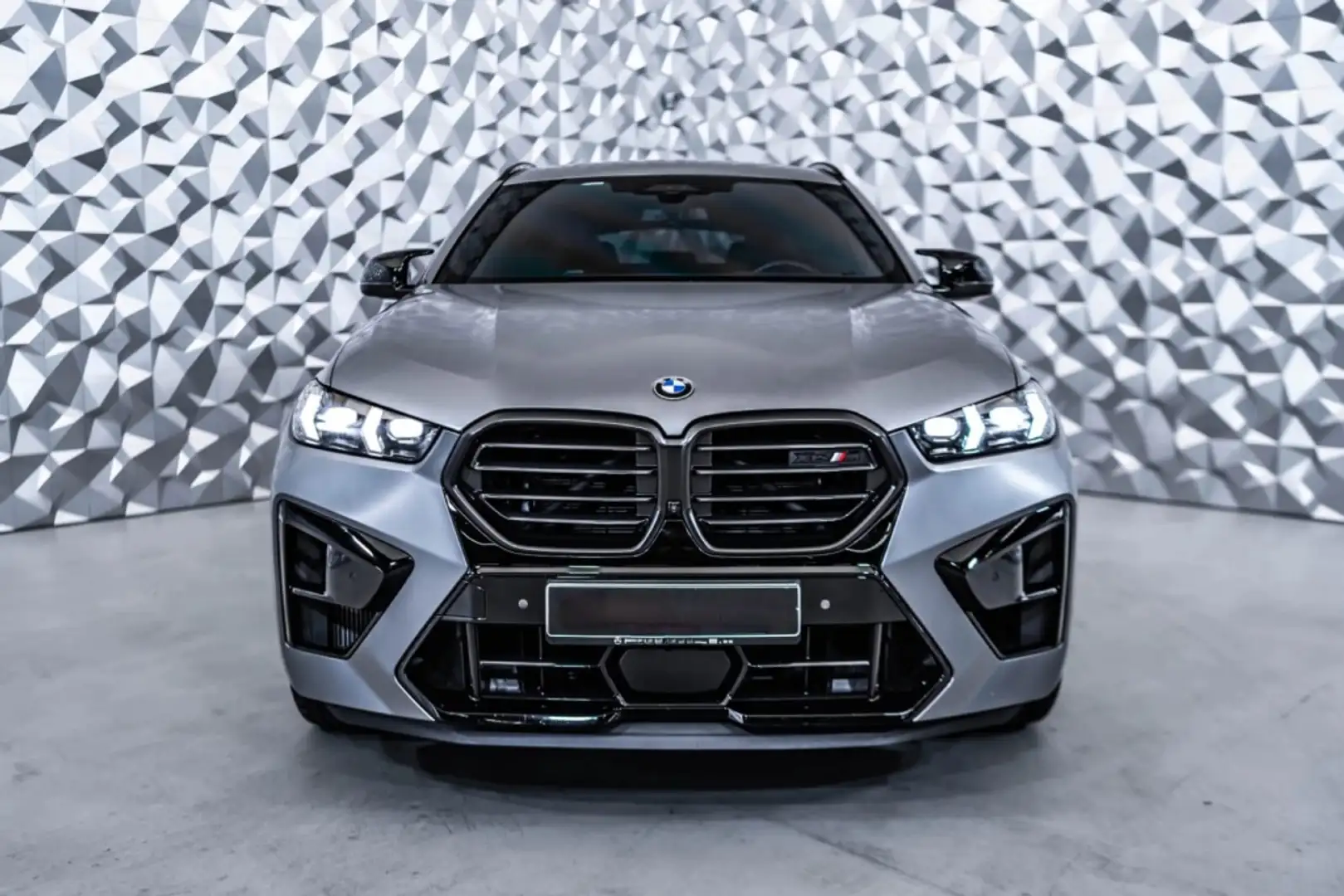 BMW X6 M Competition Grijs - 2