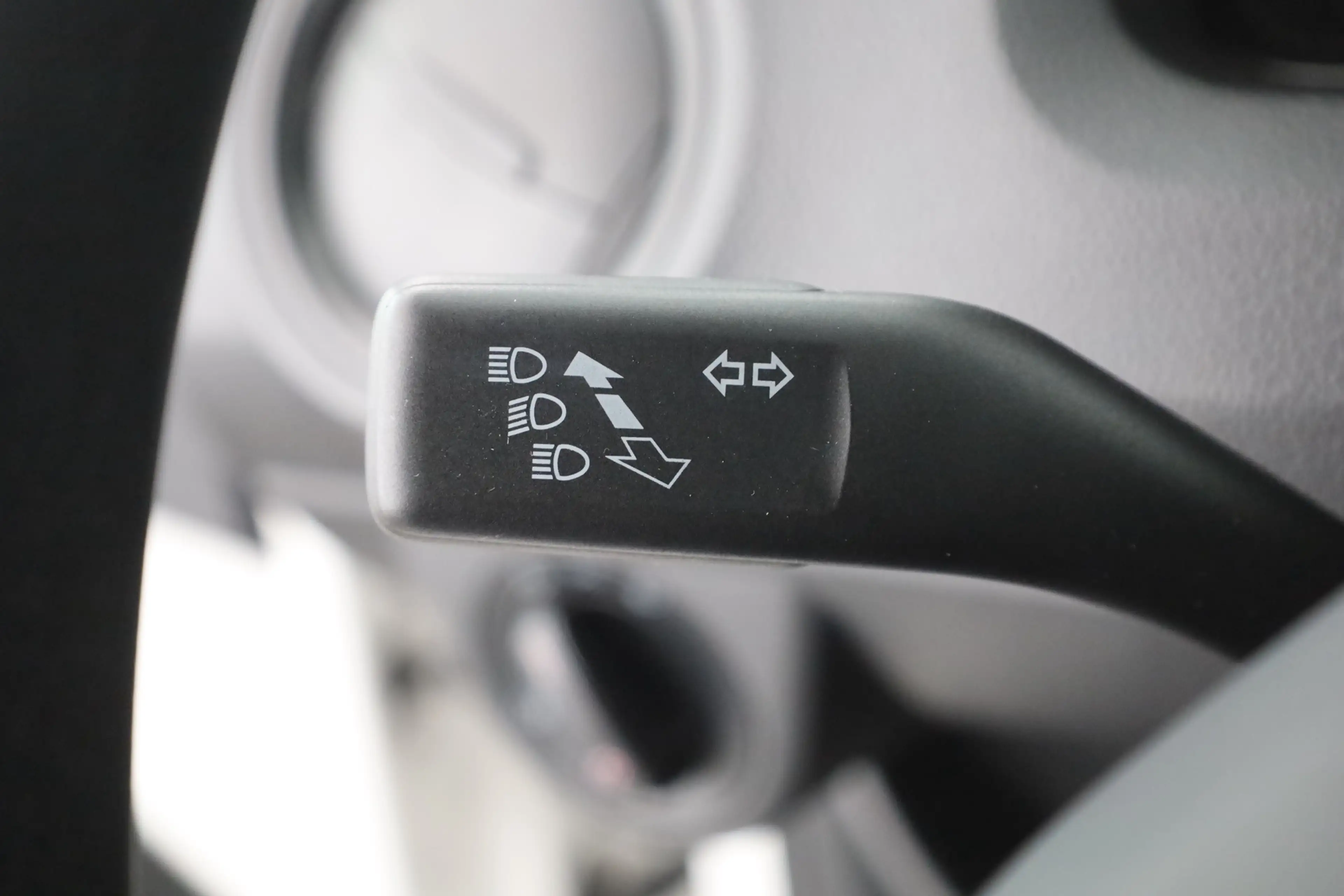 SEAT Mii 1.0 MPI Reference Klima Bluetooth USB — photo 14