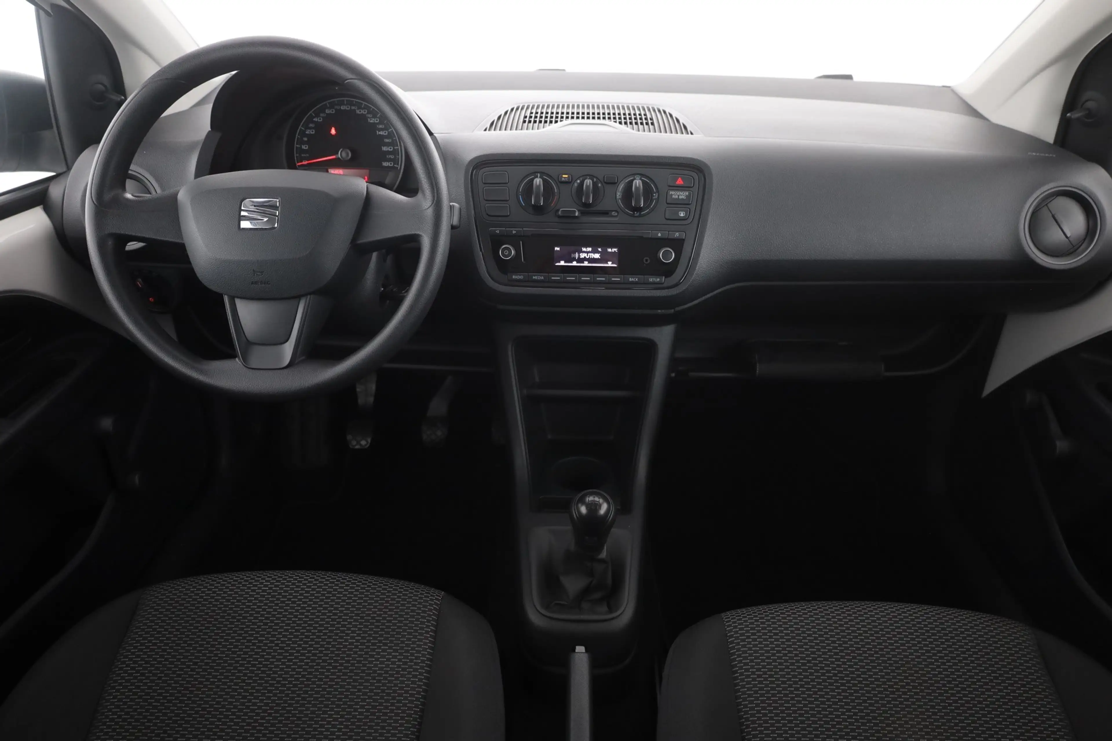SEAT Mii 1.0 MPI Reference Klima Bluetooth USB — photo 9